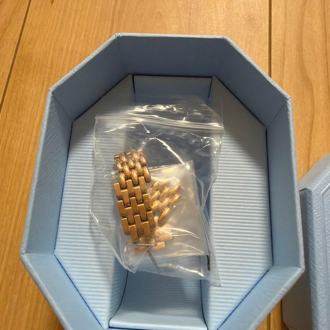 【最終値下】渡辺翔太さん着用時計　スワロフスキー腕時計