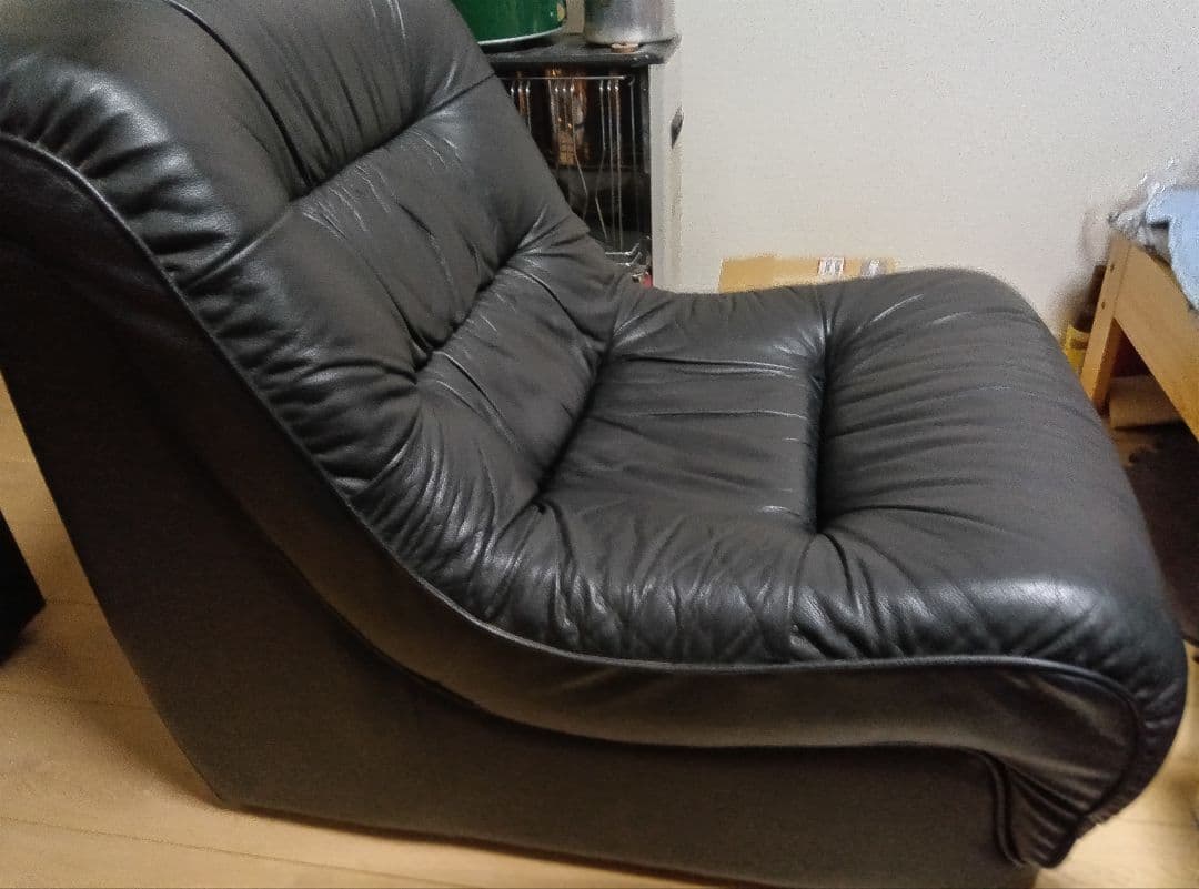 黒 本革ソファ　年代物美品