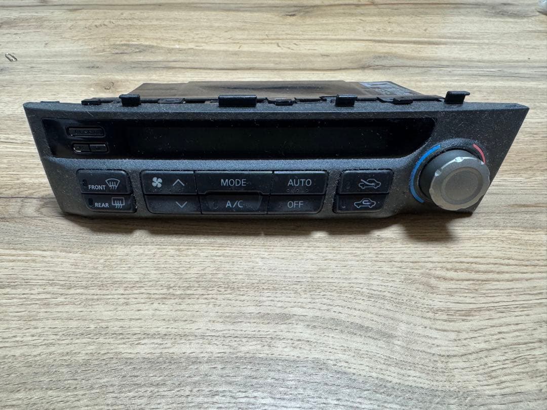 ER34オートエアコンコントロールパネル（ジャンク品）