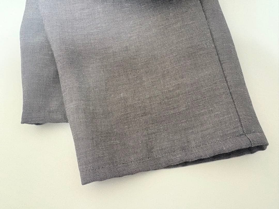 OUR／涼しくはけるテーパードパンツ ライトグレー