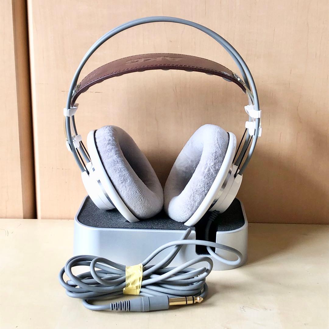 AKG K701 開放型ヘッドホン