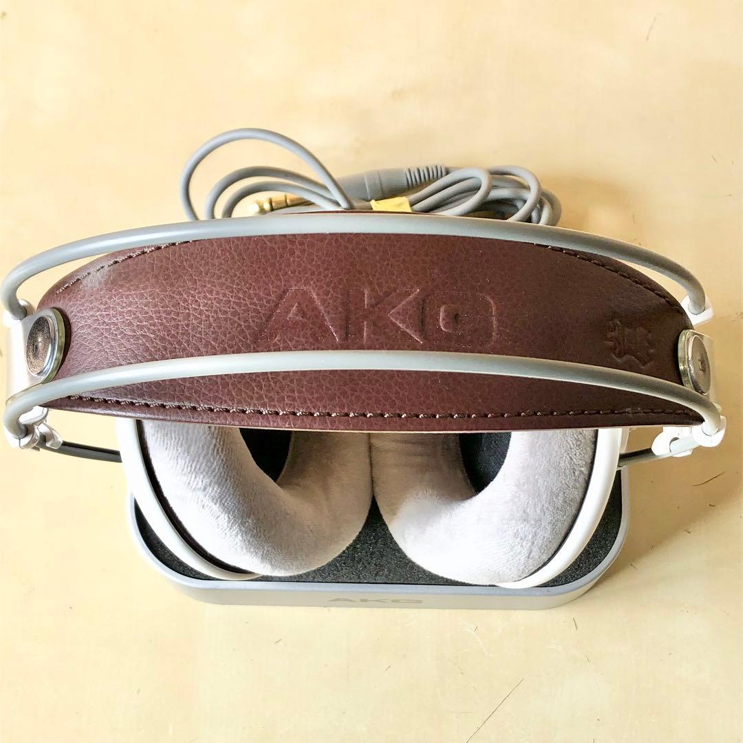 AKG K701 開放型ヘッドホン