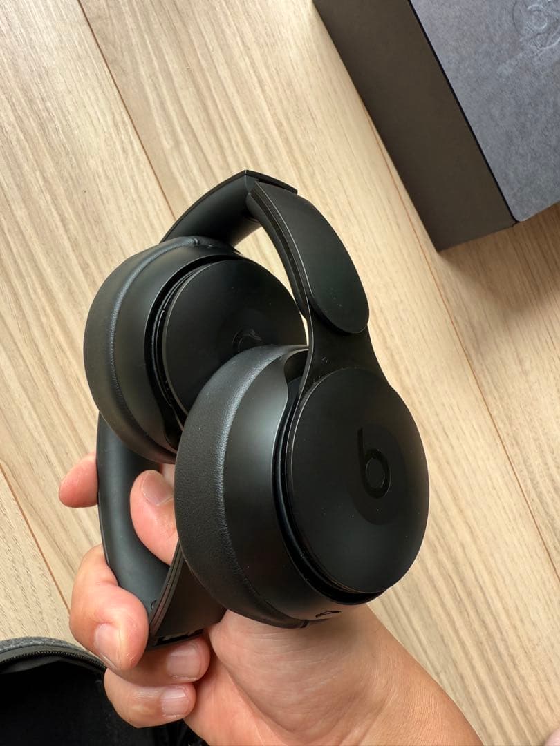【美品】Beats Solo Pro ワイヤレスヘッドホン