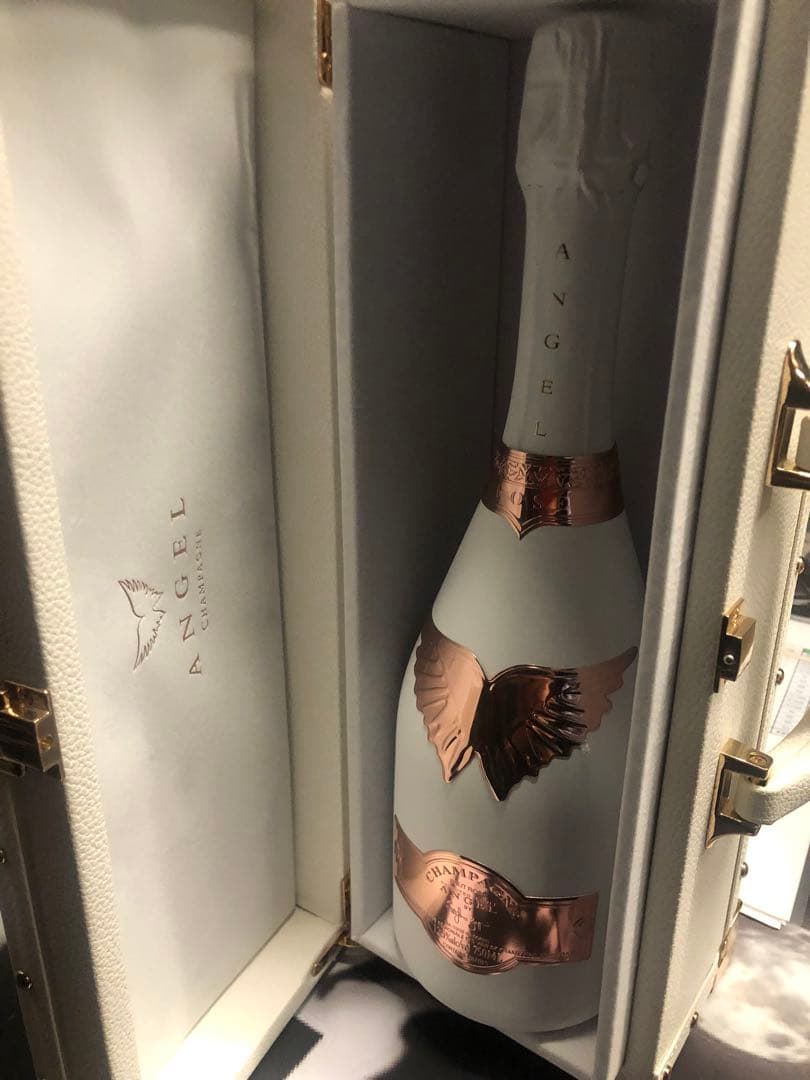 エンジェル ホワイト