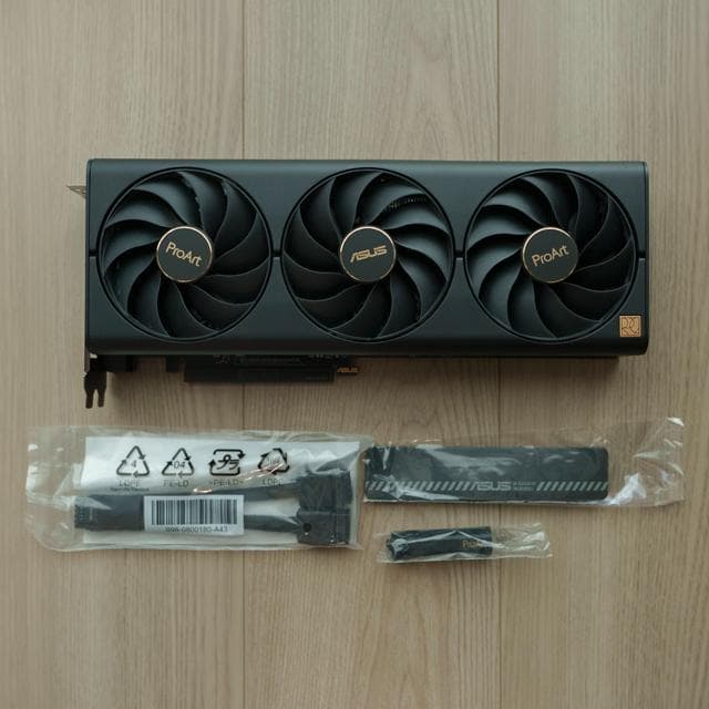 グラフィックボード・グラボ・ビデオカード ASUS ProArt GeForce RTX 4070 Ti SUPER
