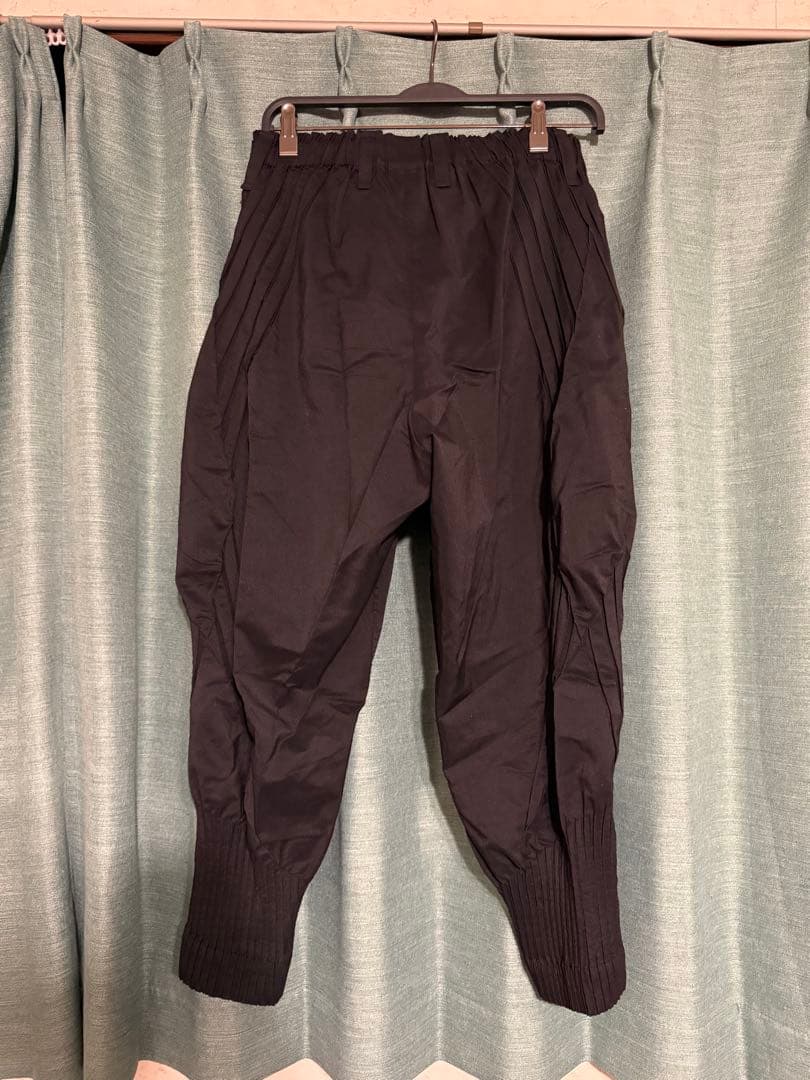 ISSEY MIYAKE A-POC ABLE パンツ　ブラック　サイズ2