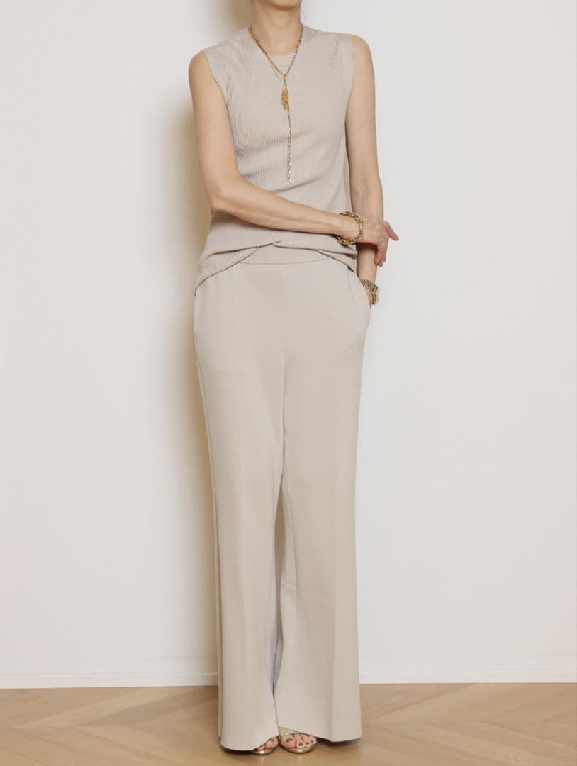 ミューズドゥドゥーズィエムクラス　Beautyパンツ