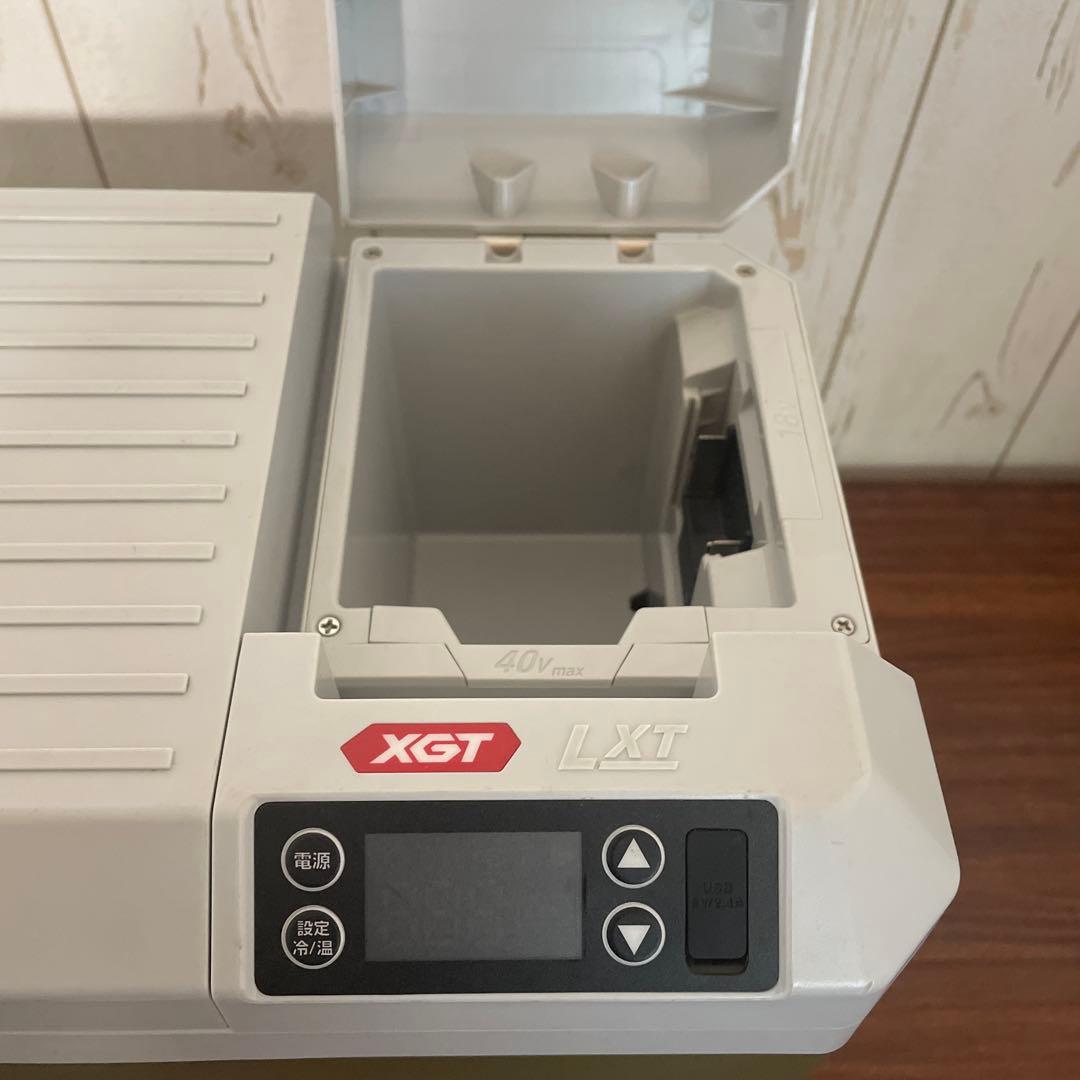 【美品】makita マキタ　充電式保冷温庫　CW003G 7L容量　付属品あり