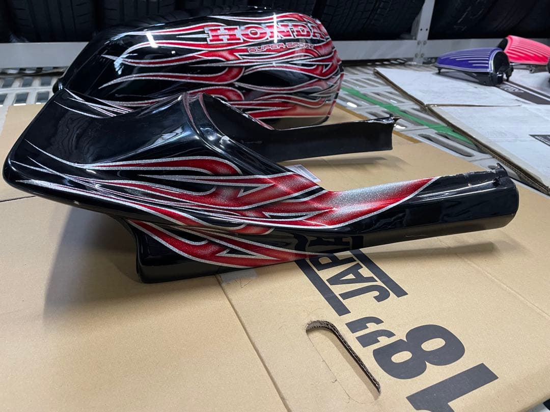 CBX400F 外装　タンク　アルフィン　BEET nc07 CBX550F