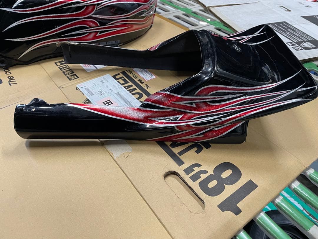 CBX400F 外装　タンク　アルフィン　BEET nc07 CBX550F