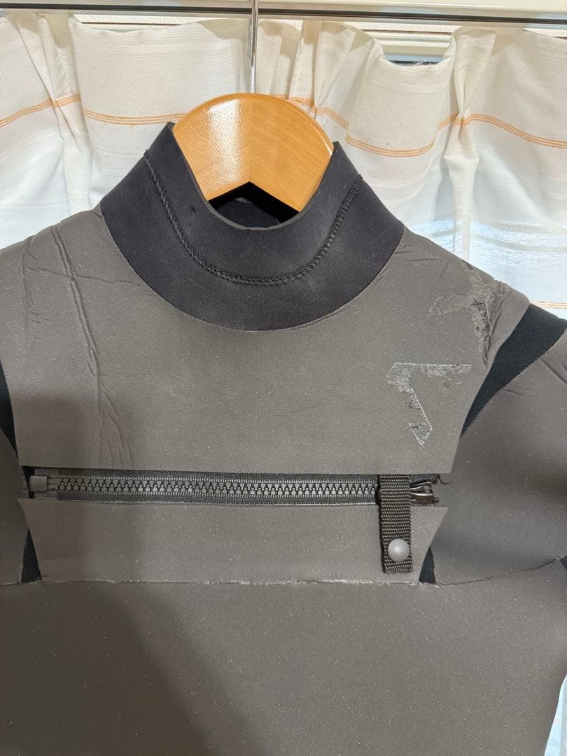 AXXE セミドライ　ウェットスーツ