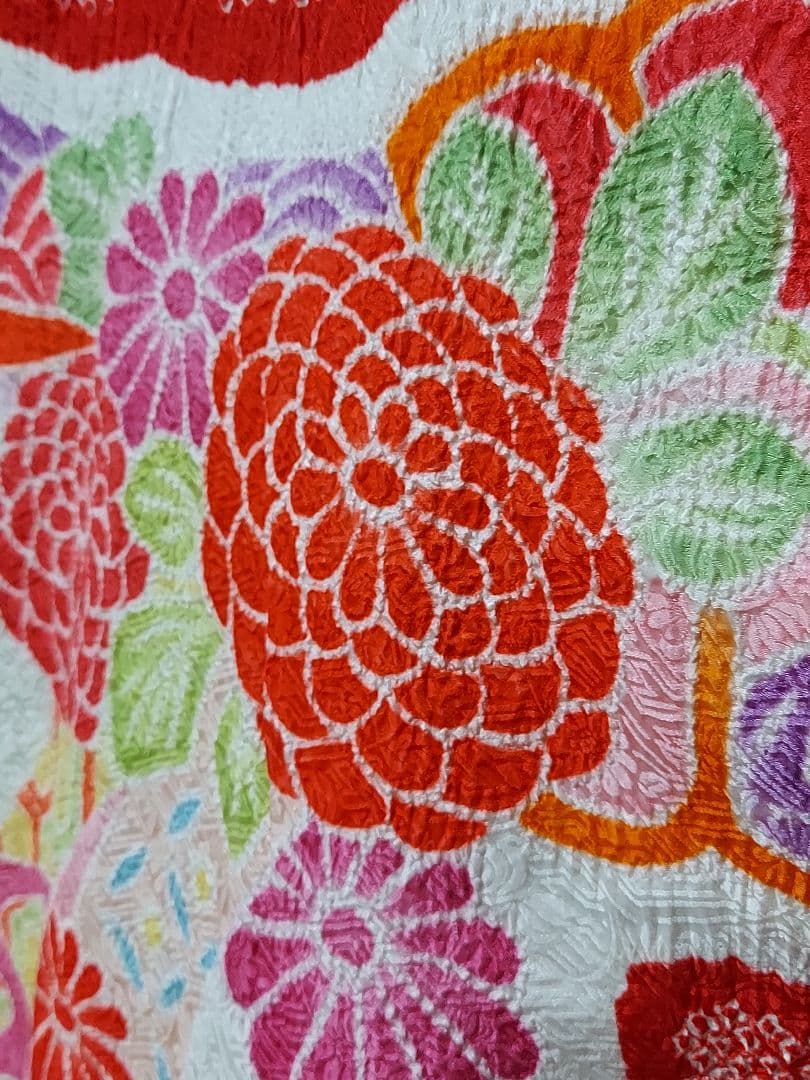 み様、専用です。赤い花柄絞り正絹着物 お宮参り用