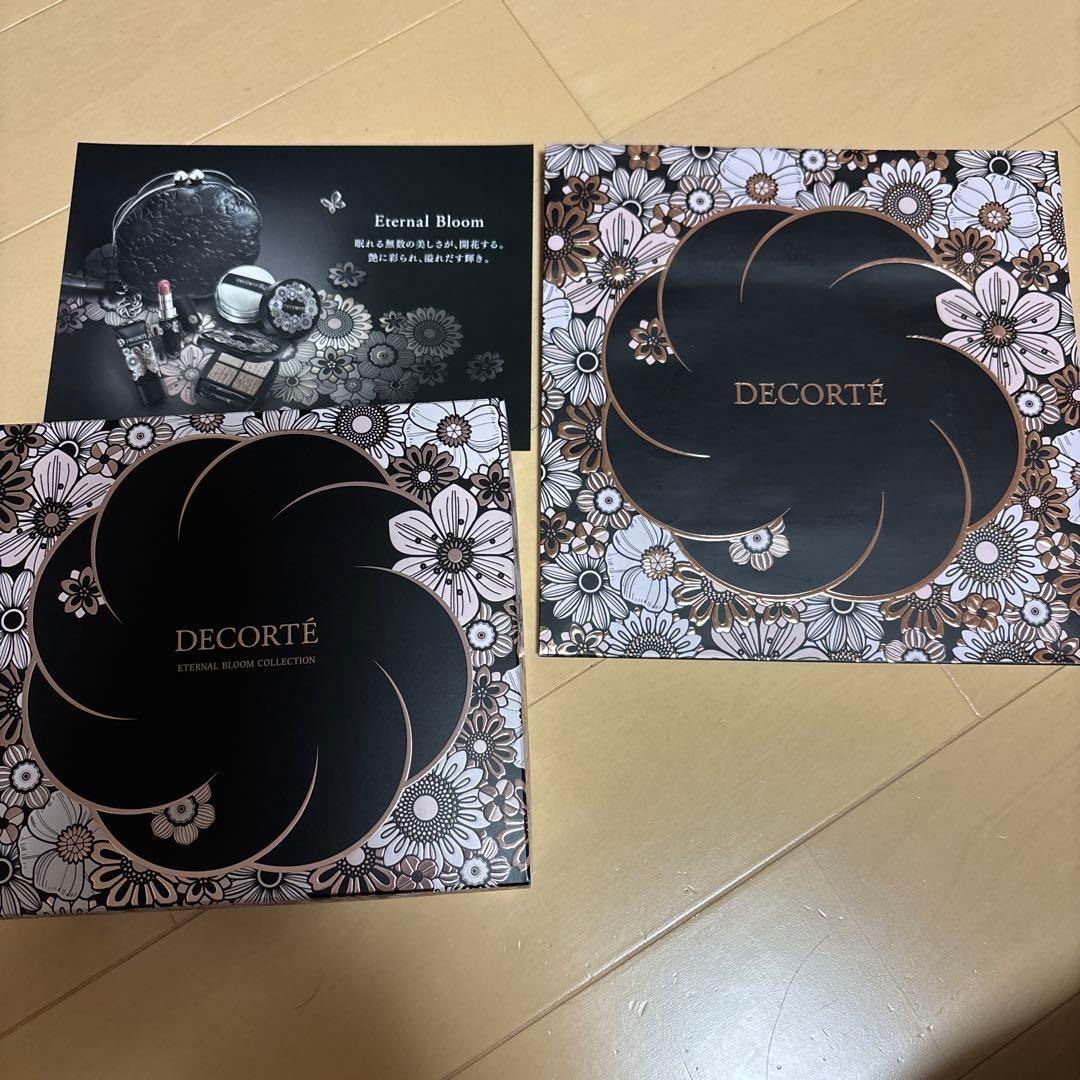 新品 コスメデコルテ クリスマスコフレ2025 エターナルブルーム コレクション