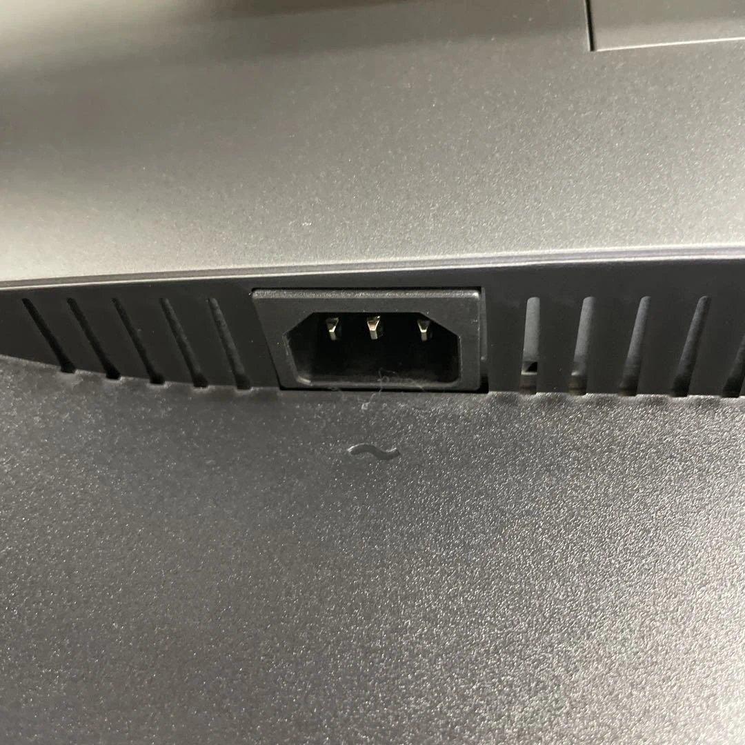 PCモニター DELL U2718QM 4K 2019年製 DELL