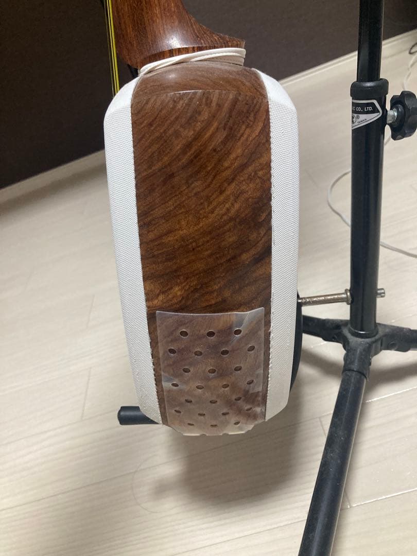 津軽三味線　太棹　サワリ付き