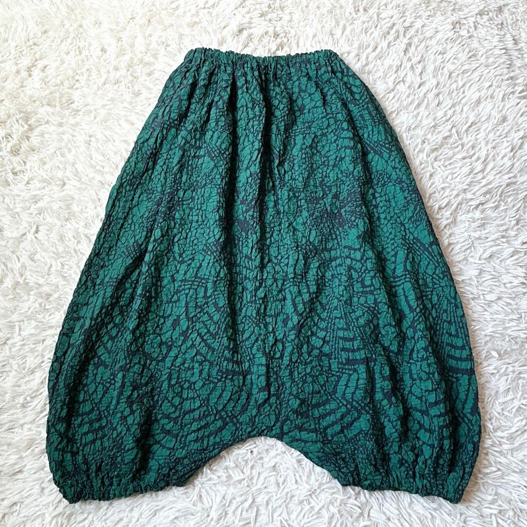 me ISSEY MIYAKE イッセイミヤケ　サルエルバルーンパンツ シワ加工