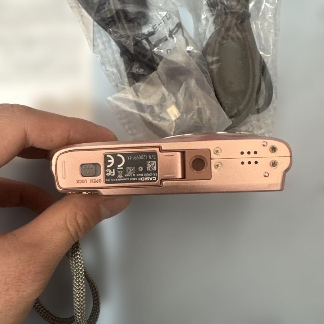 ゆ*う様 CASIO EXILIM EX-Z400 ピンク コンパクト デジタル