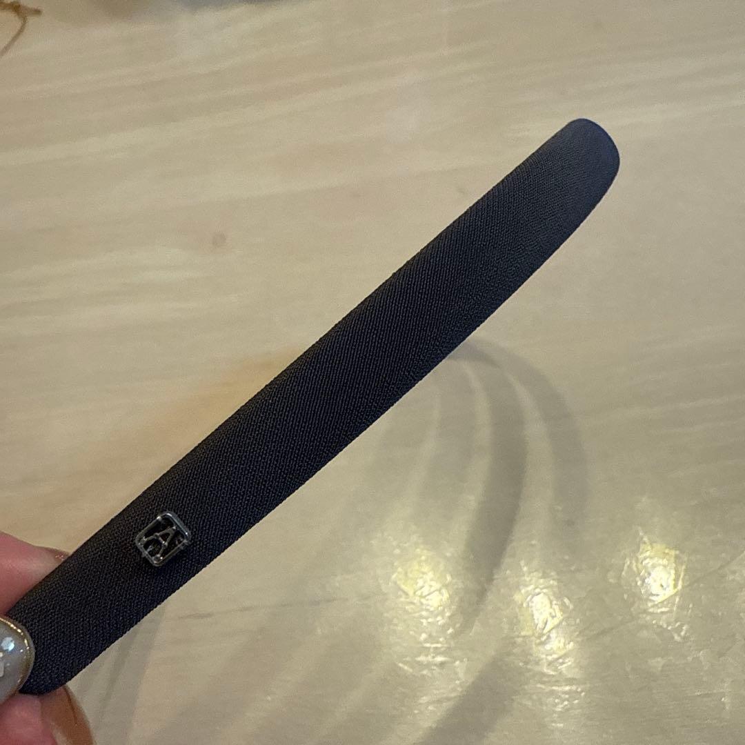 美品　アレクサンドルドゥパリ カチューシャ 10mm グレー　ヘアアクセサリー