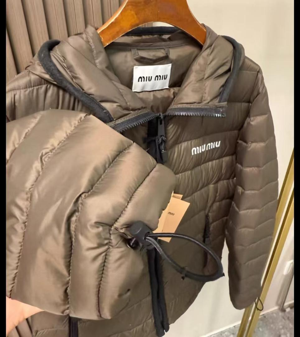 MIU MIU ブラウン キルティング ダウンジャケット