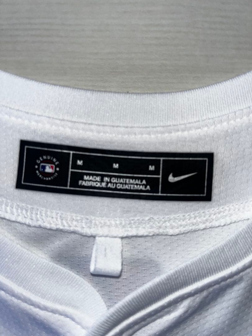 ドジャース Dodgers WS2024優勝記念 ゴールドユニフォーム 限定 M