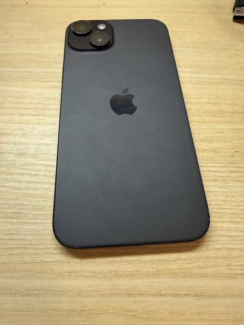 スマートフォン本体 iPhone15Plus 256GB