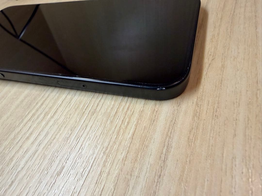 スマートフォン本体 iPhone15Plus 256GB