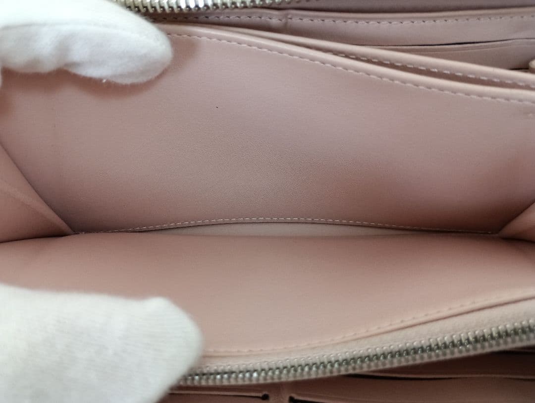 LOUIS VUITTON ルイヴィトン マヒナ ジッピー ガレ