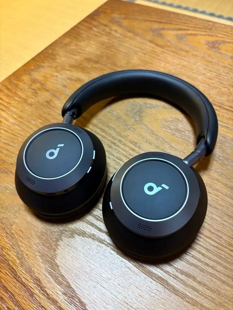 美品 Soundcore Space One Pro ワイヤレスヘッドホン