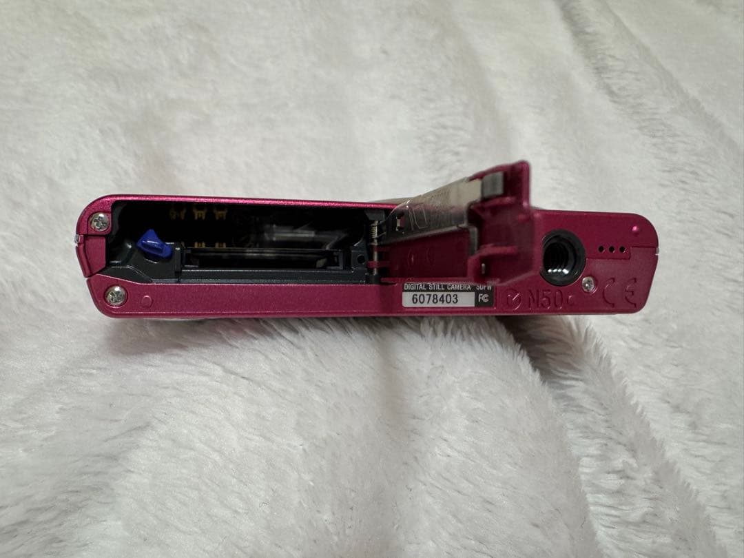 デジタルカメラ Sony Cyber-shot DSC-W320 14.1MP