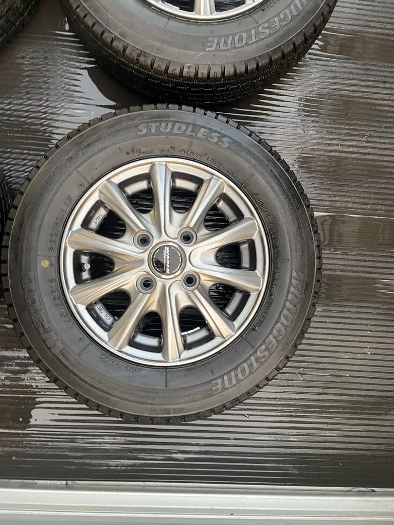 ブリヂストン タイヤ・ホイールセット W300 5スポーク