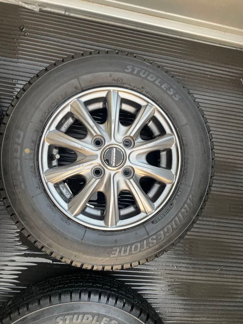 ブリヂストン タイヤ・ホイールセット W300 5スポーク