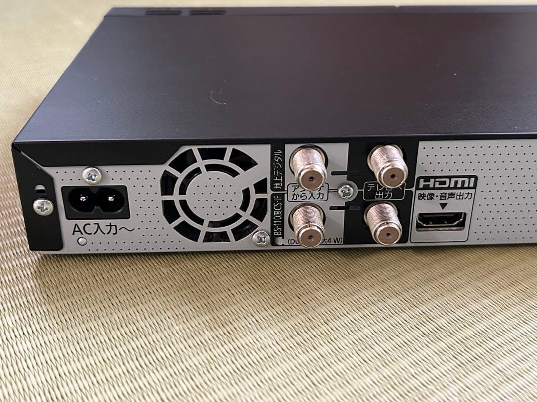 【DVDトレイに難あり】Panasonic DMR-2W102 説明書付き