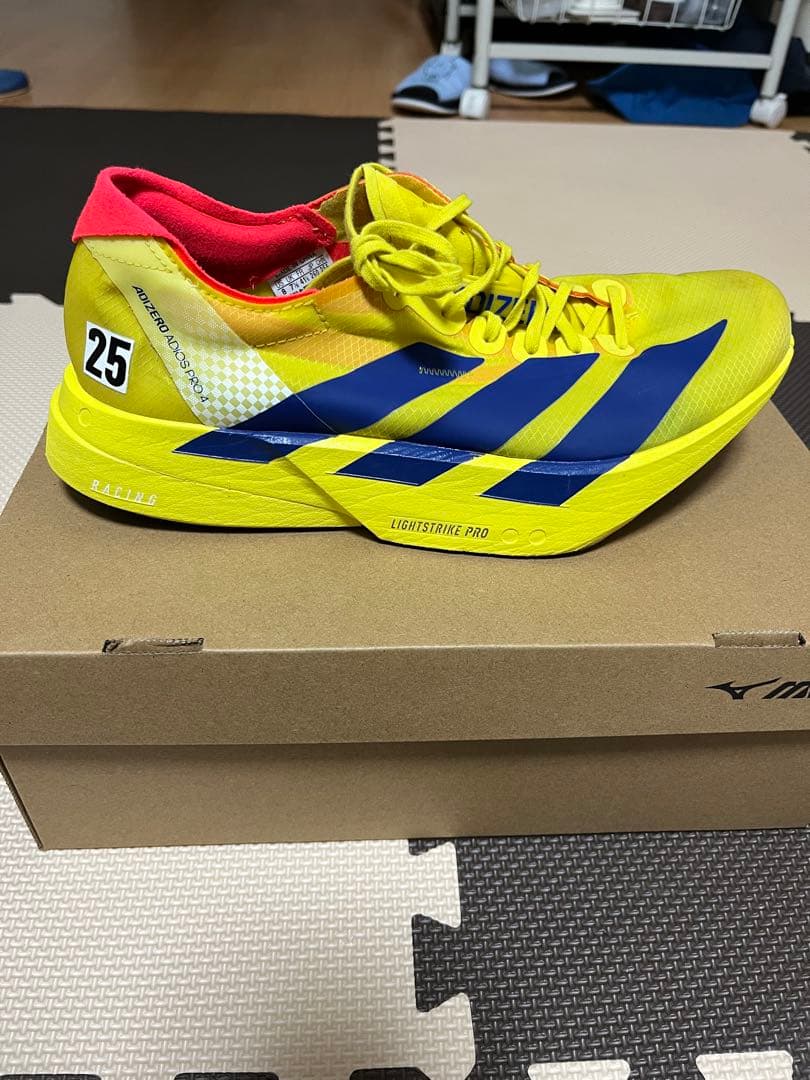 n*3　adidas アディゼロプロ4 26.0cm