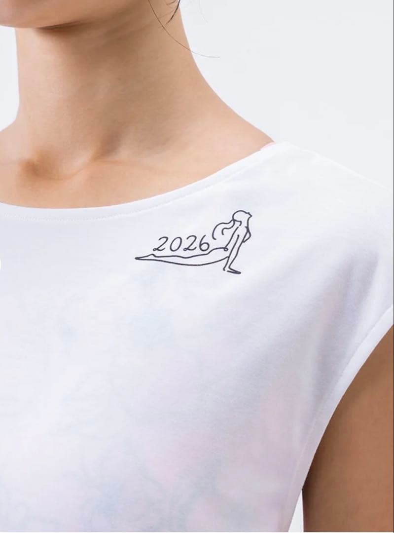 SKALA ヨガウェア3点　ラインフラワー　ブラトップ　レギンス　ティーシャツ