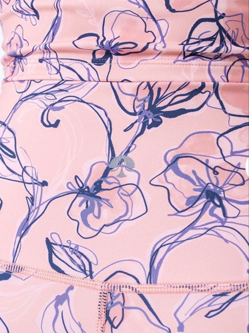 SKALA ヨガウェア3点　ラインフラワー　ブラトップ　レギンス　ティーシャツ