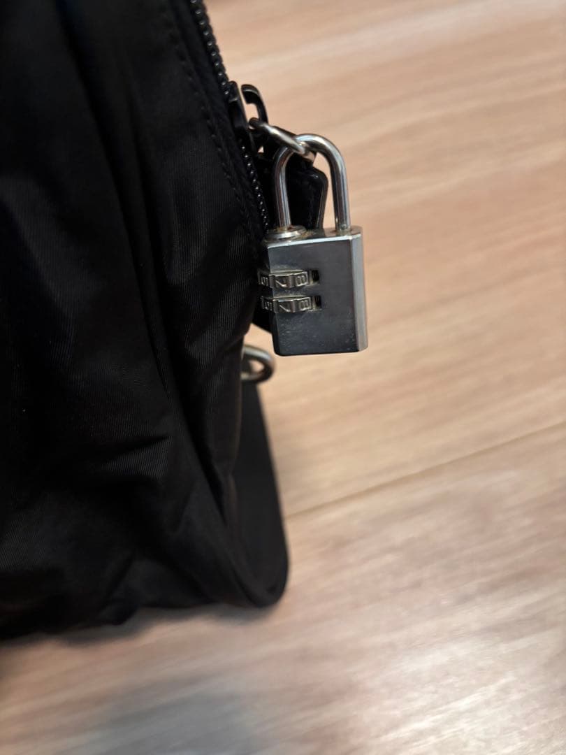 バッグ PRADA NERO