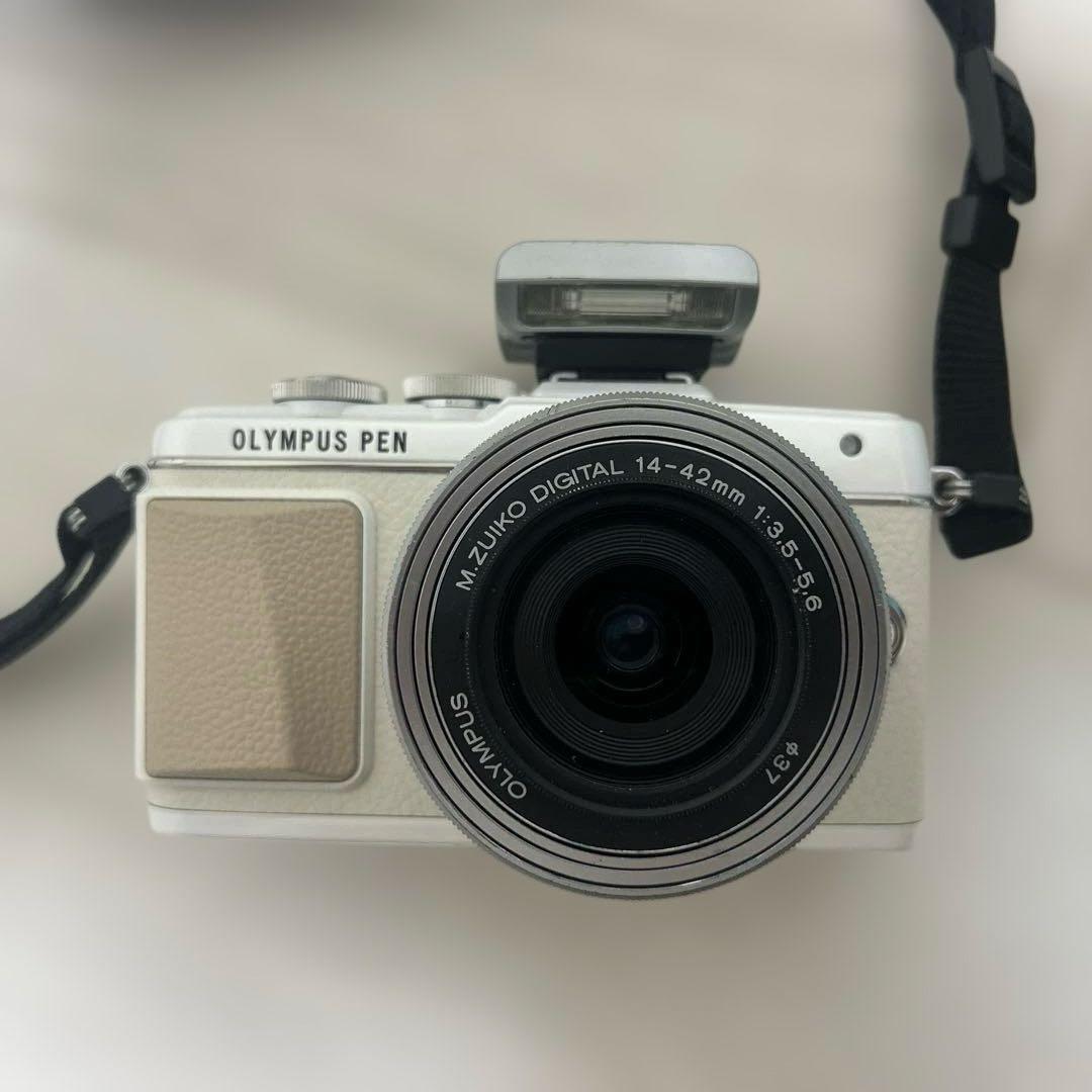 デジタルカメラ OLYMPUS PEN Lite E-LP7