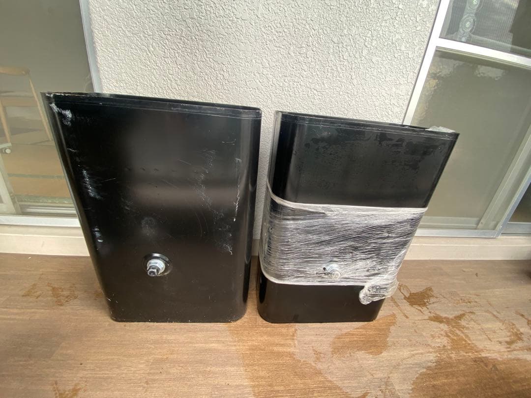 【HRK648】【未使用美品】YSスチール燃料タンク100L 2個セット