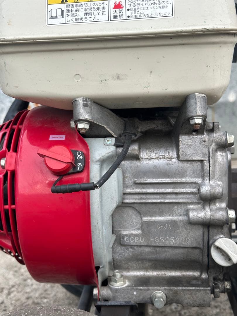 3. スーパー工業 エンジン式高圧洗浄機 SEC-1310 本体 & 給水ホース