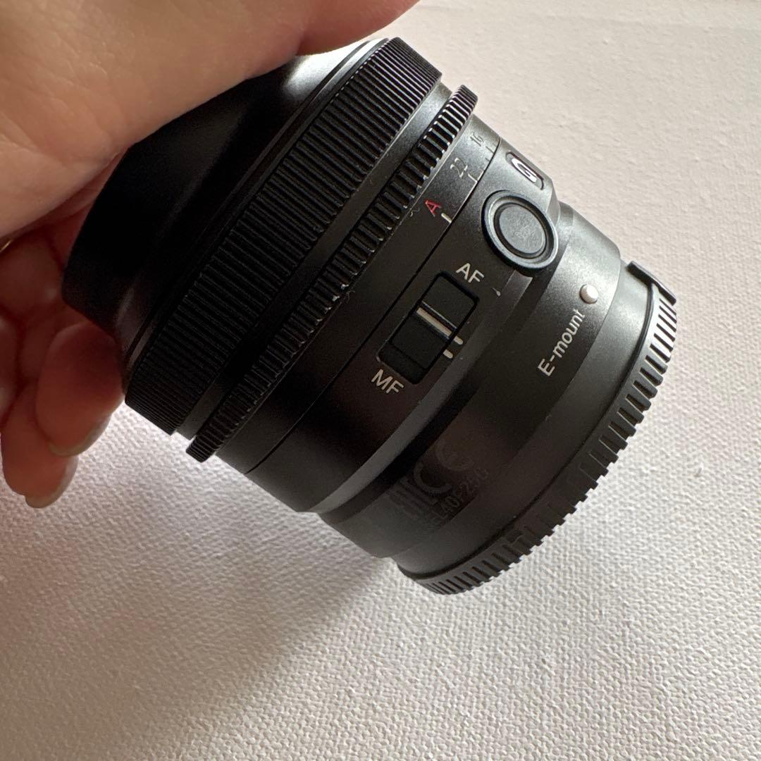 美品 SONY FE40mm F2.5 G 単焦点レンズ