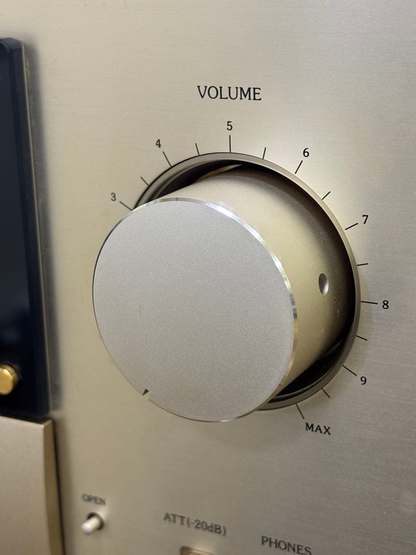 Accuphase インテグレーテッド ステレオアンプ E-530