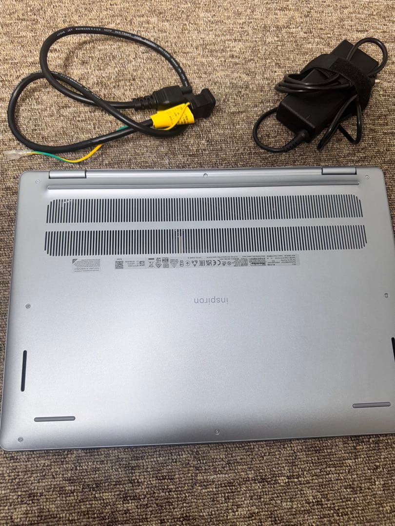 Dell Inspiron Chromebook 16インチ