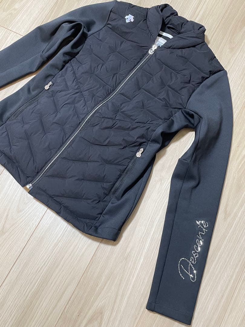 ◽️デサントリュクス　デュアルレイヤードファブリックハイブリットダウンジャケットS