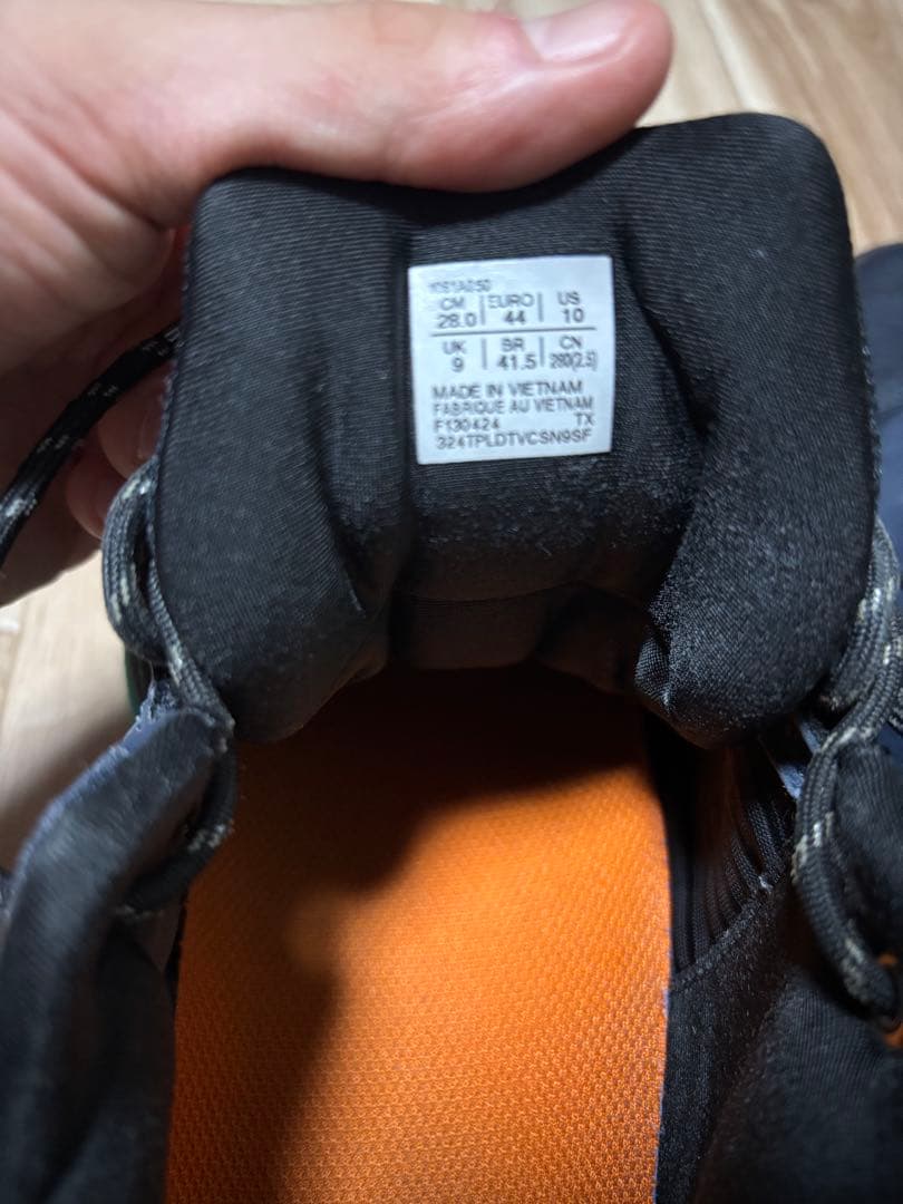 ボーラホリック　アシックス　ノブァサージロー