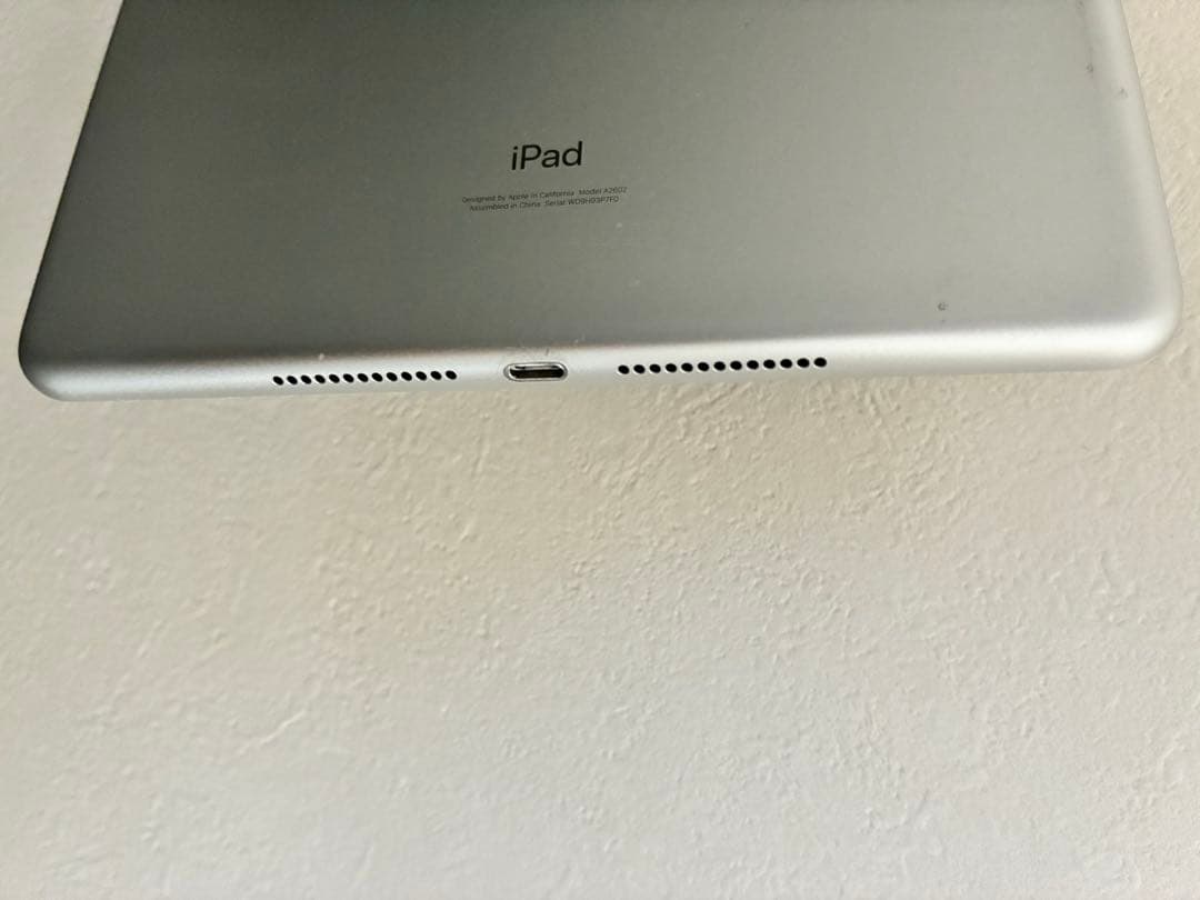 iPad (第9世代) 64GB Wi-Fiモデル