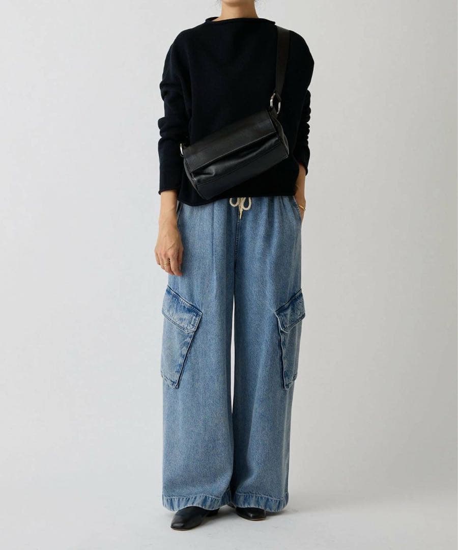 本日価格！リヨセルデニムカ－ゴパンツ(値札付き)