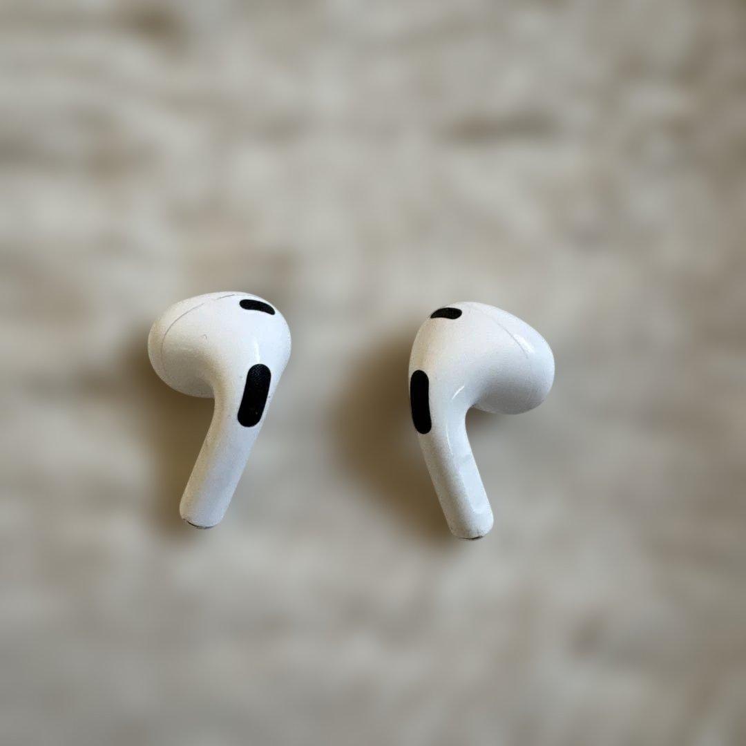 【ダメージあり】AirPods本体 ホワイト 充電ケース付き