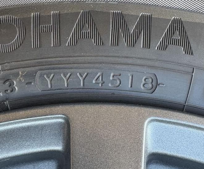 16インチアルミホイール スタッドレスタイヤ 4本セット