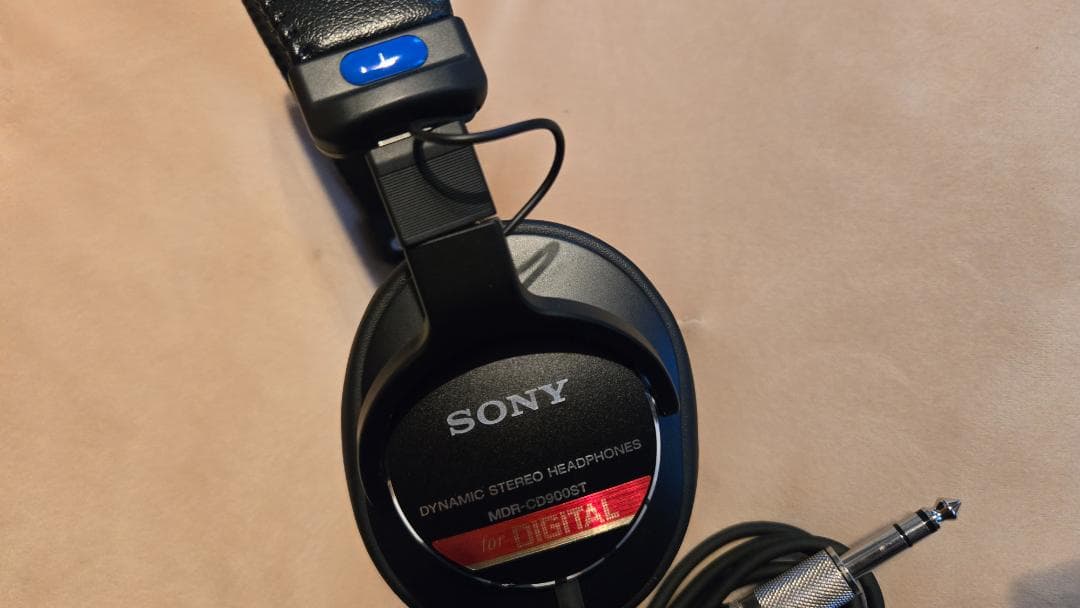 SONY MDR-CD900ST スタジオモニターヘッドフォン