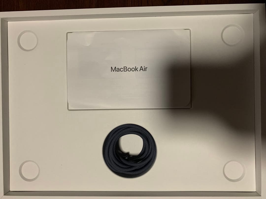 Apple MacBook 13.6インチ M2 256GBスペースグレー 本体